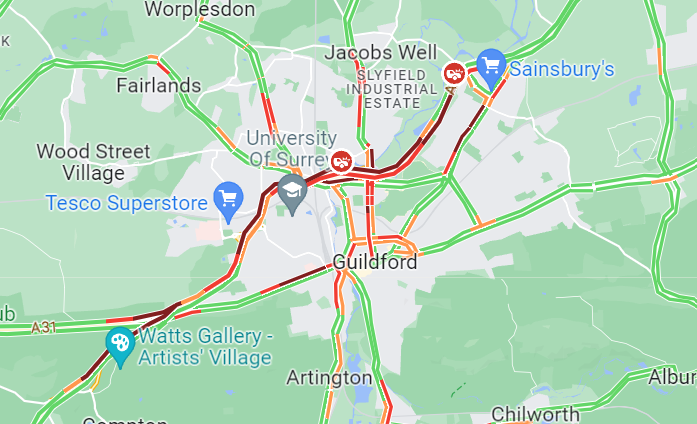 BBCSxSyTravel's tweet photo. UPDATE: *AVOID* #Guildford: Northbound #A3 closed due to a serious accident between the #A25 Midleton Road (Wooden Bridge / Dennis Roundabout) and the #A3100 Clay Lane https://t.co/B3vvM7nvAg