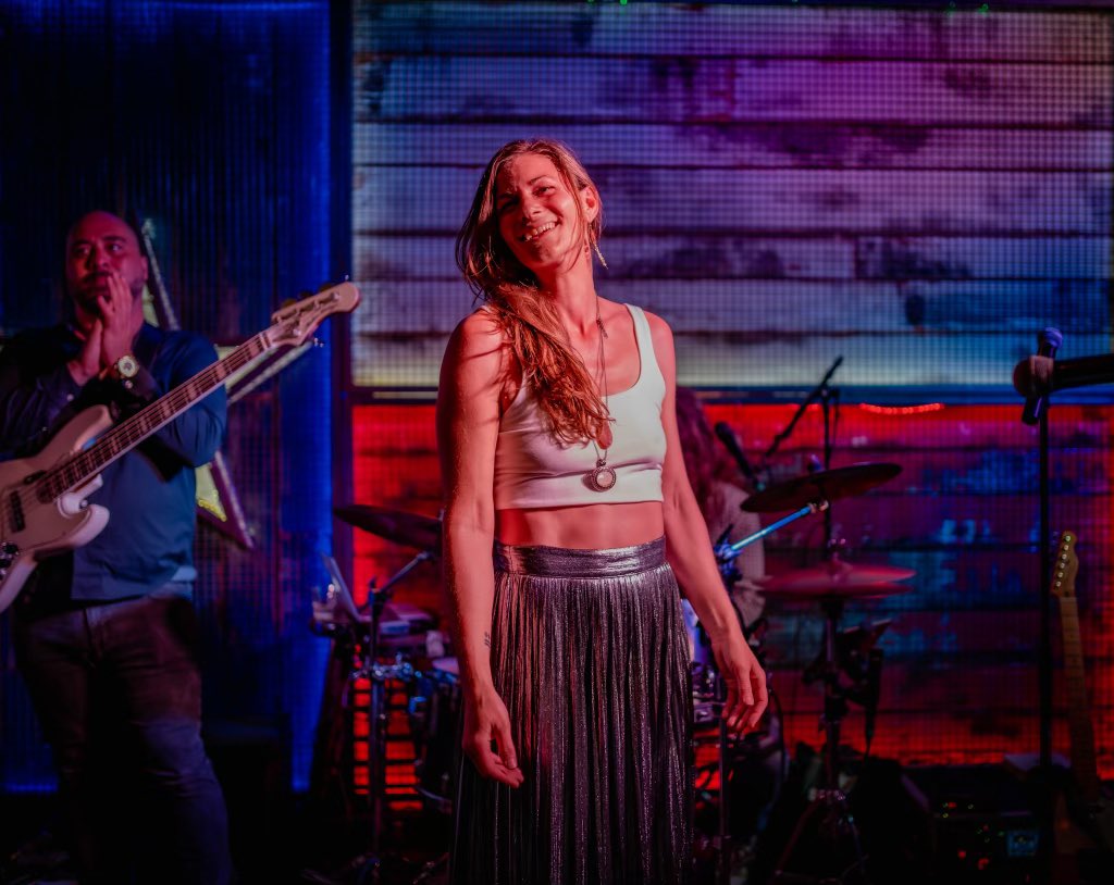 TexasLBK's tweet photo. CONGRATS🥇Let’s hear it for our $500 Grand Prize winner, Caitlin McDougall! Big thanks to all who took the stage for our annual karaoke contest. Tonight we’re back at @BakerStreetPub for our regularly scheduled debauchery from 9pm-1am! Let’s rock! 🤘🎸

#LiveBandKaraoke https://t.co/9KOy3PiP1V