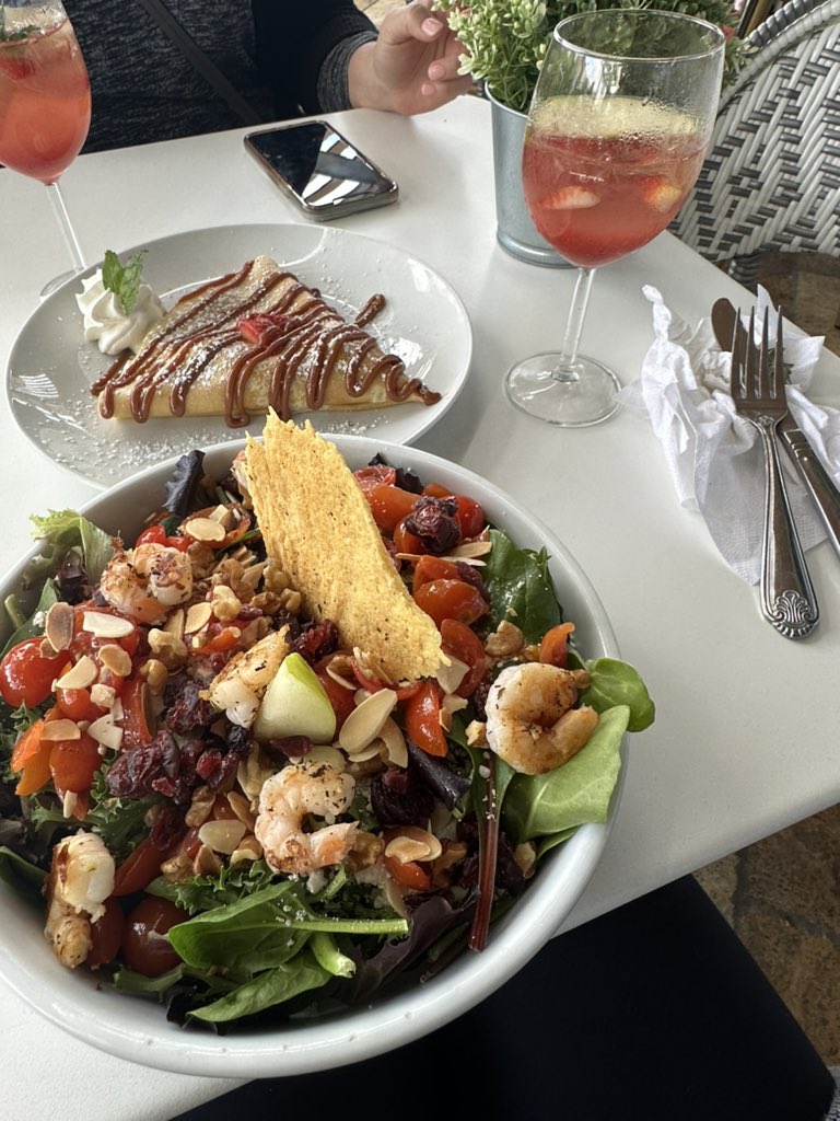 RoxxVO's tweet photo. Yummy 🤤 https://t.co/INOUBlGCCu