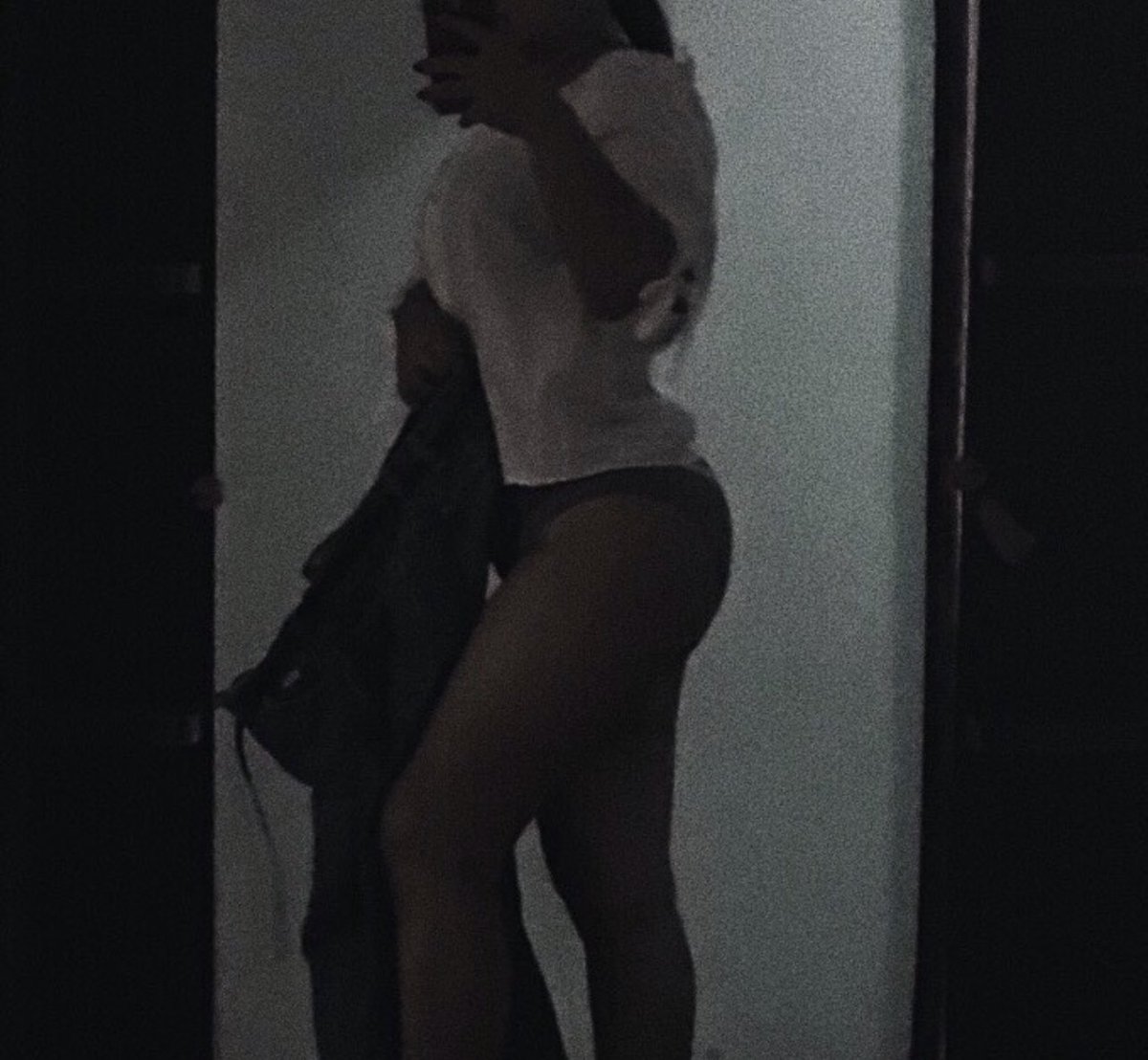 pch_peach's tweet photo. take your clothes off https://t.co/ty4PuEZm62