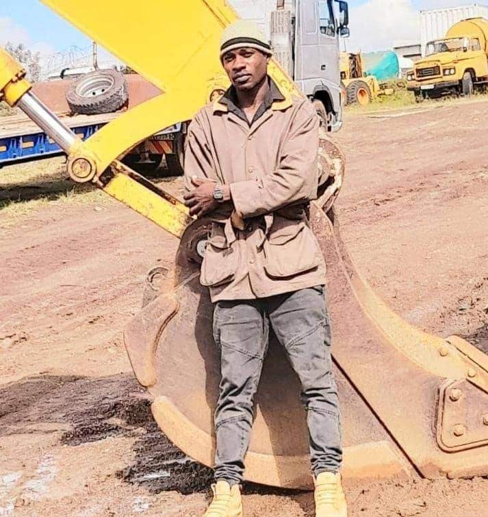 MdubsMusic's tweet photo. Wawa mabwana ndi madona, madzulo uno tufuna mumulandire mnyamata waku Lilongwe yemwe ndi upcoming mu industry yemwe akuonetsa kuti ali ndi potential yamphamvu mu industry muno, apapa chakachi tangochiyamba koma watibweletsera nyimbo pafupi fupi 4 kuti zitisangalatse. https://t.co/UA8k1xO0Bm