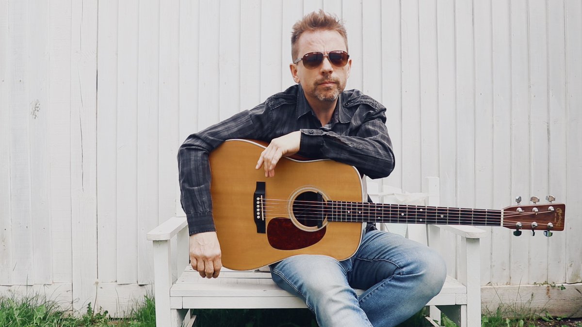 FactoryLiveUK's tweet photo. Delighted to announce local singer, guitarist and songwriter @iamtjwalker will be supporting @NikKershaw for our sold out concert at The Factory Live on Monday 24 April 🙌 https://t.co/0mpOWYeSvN