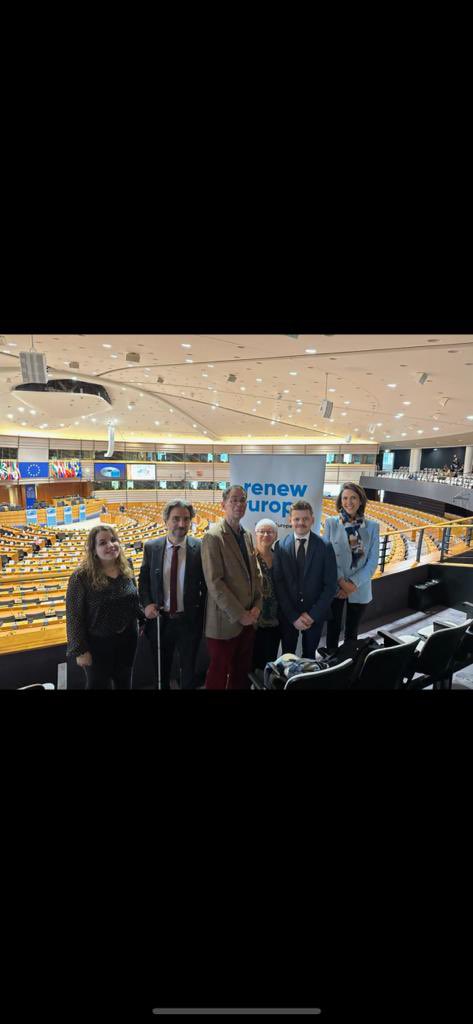 AssoAPHPP's tweet photo. Aujourd’hui, seulement 6 députés européens en situation de #handicap sur 705, soit moins de 1% !
Une délégation de l’APHPP s’est rendue au parlement européen de #Bruxelles pour promouvoir et faciliter l’engagement politique des personnes handicapées.
#citoyenneté https://t.co/TC4qUZxtp1