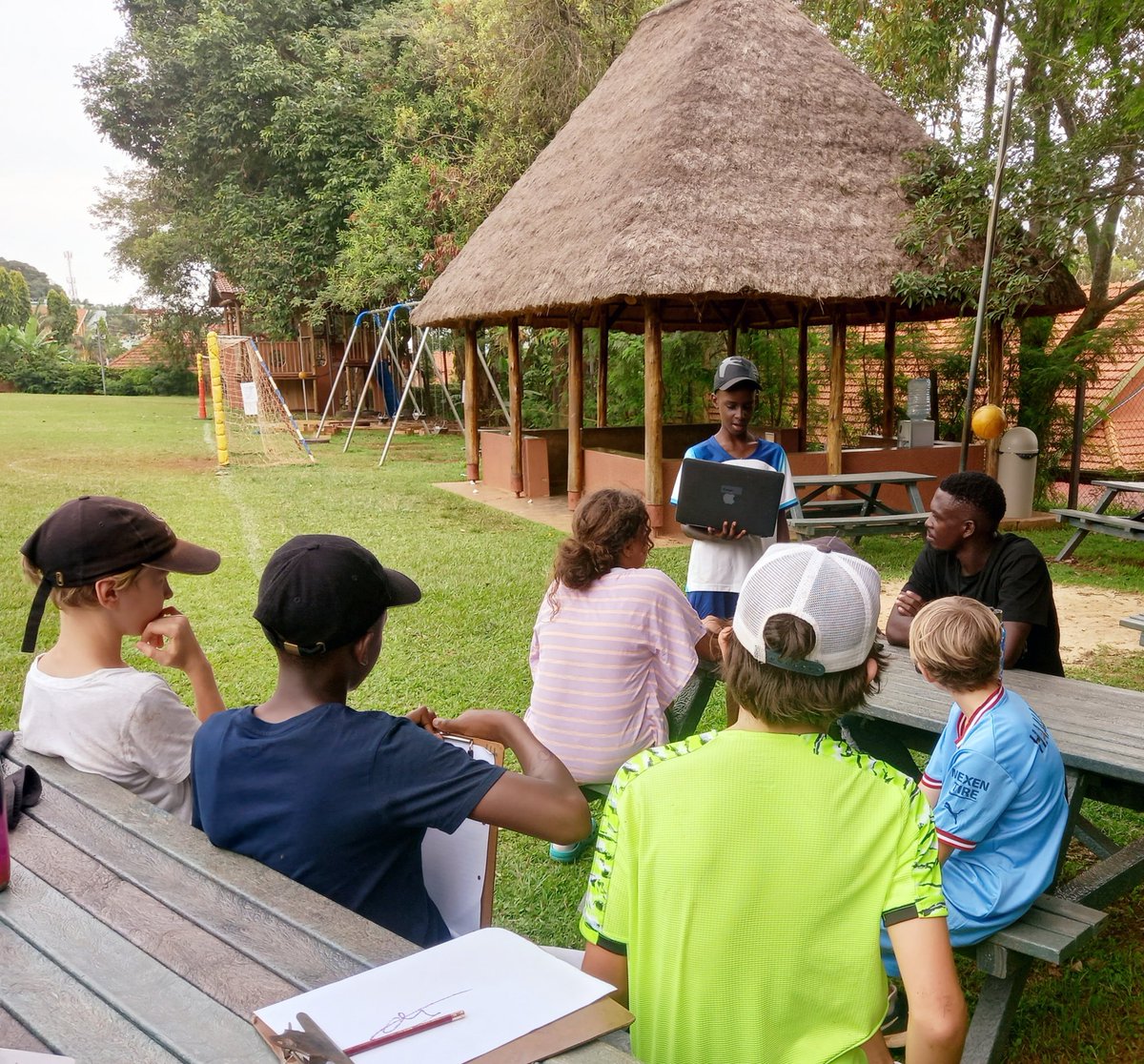ISU_PYP's tweet photo. Connecting with local community members to find out more as #ISUGrade5 dig deeper into their #PYPX2023 inquiries. Inspirational & Authentic #IBPYP https://t.co/hi5uo0nGyE