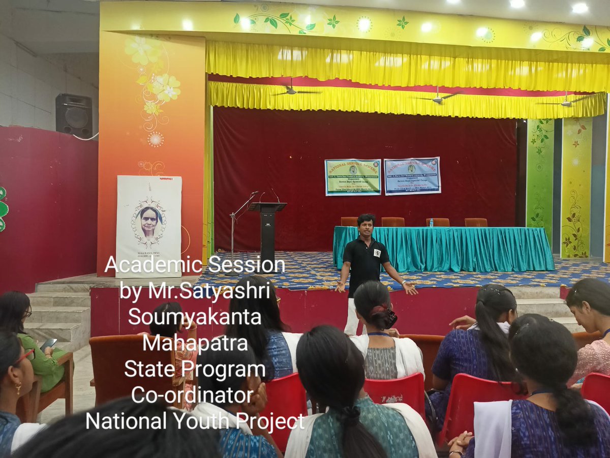 RdwuNss's tweet photo. #Day2 of NSS Special Camp was also filled with various activities including Anti Tobacco Awareness Rally, Academic Session and Dance competition. https://t.co/wozYZOPEJO