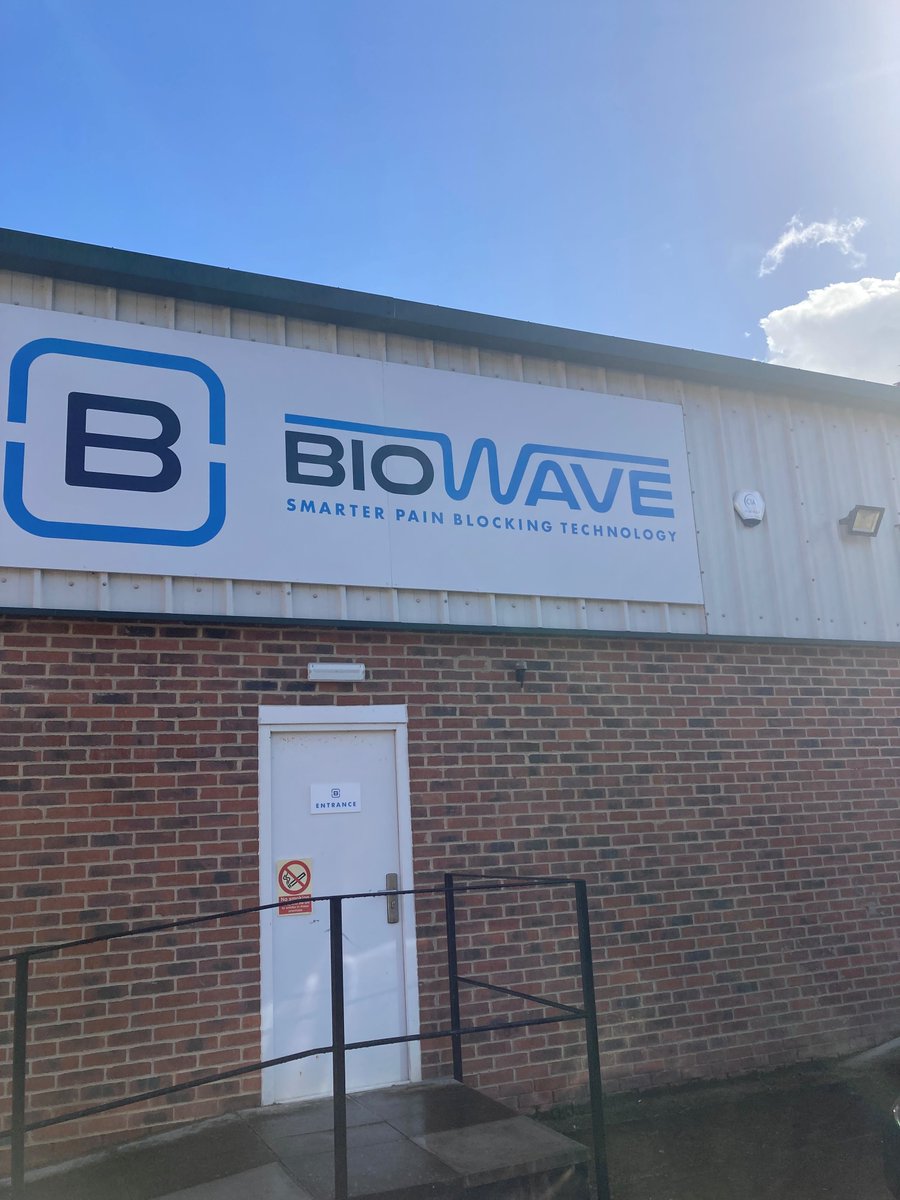 UK_ABHI's tweet image. Continuing in a series of member visits this week, Richard was in Stroud today, spending time with colleagues at @platform14ltd and hearing all about their brilliant pain-management technologies, including #Biowave
