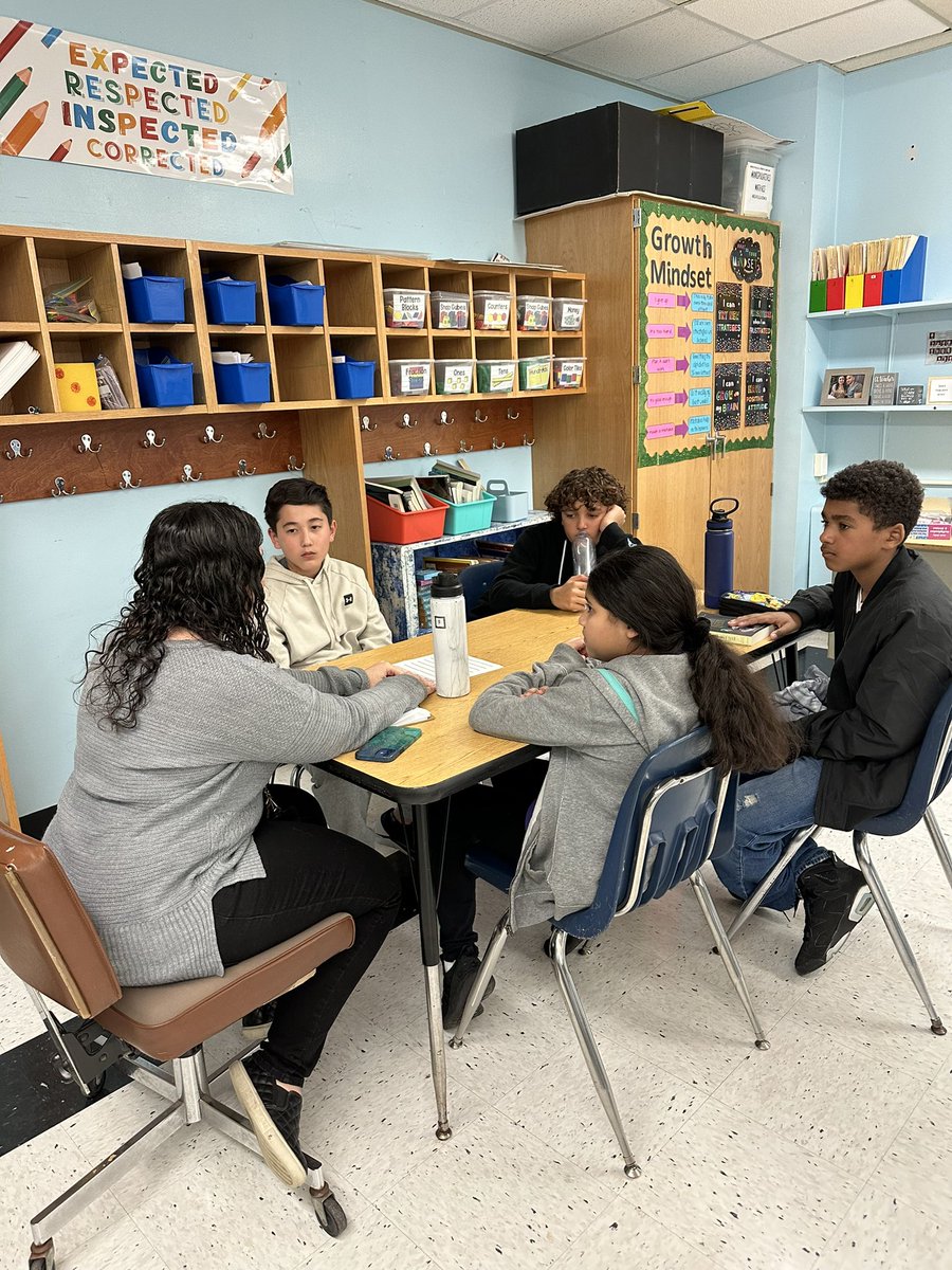 Ivy Cibrano tweet media