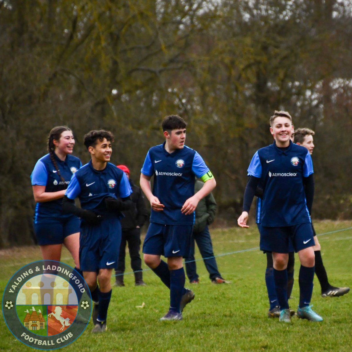 Check our Under 14 Falcons in action at The Kintons ⚽️💨 
Great to see some team spirit captured here and big thanks to our club photographer Kathryn Salsbury for taking the shots!!!
Shout out to our amazing kit Sponsors <a href="/atmosclear1994_/">Atmosclear</a> 🔥❄️ 
#GrassRoots #football