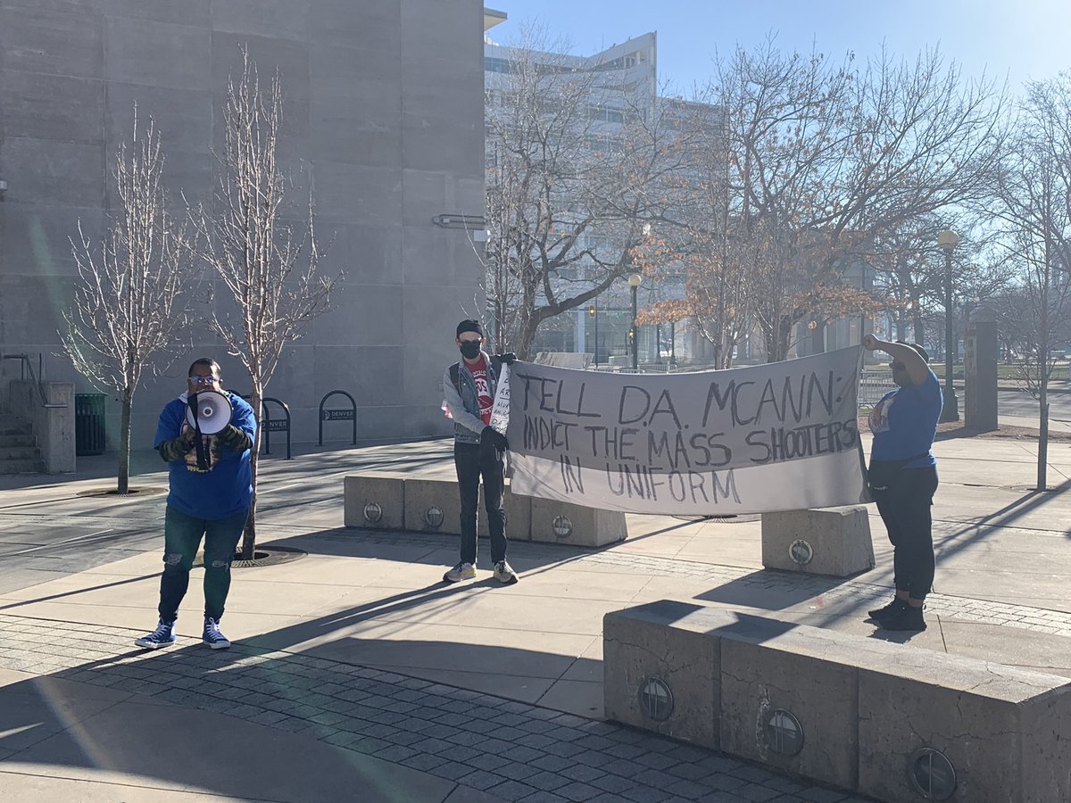 DenverAuroraCAC's tweet photo. Thanks to everyone who showed up today for #EliasArmstrong #JordanWaddy and all victims of police crimes and cover-ups in Denver! #PoliceBrutality #policeaccountability #communitycontrolofpolice #CPACnow https://t.co/0fKqXpnxAT