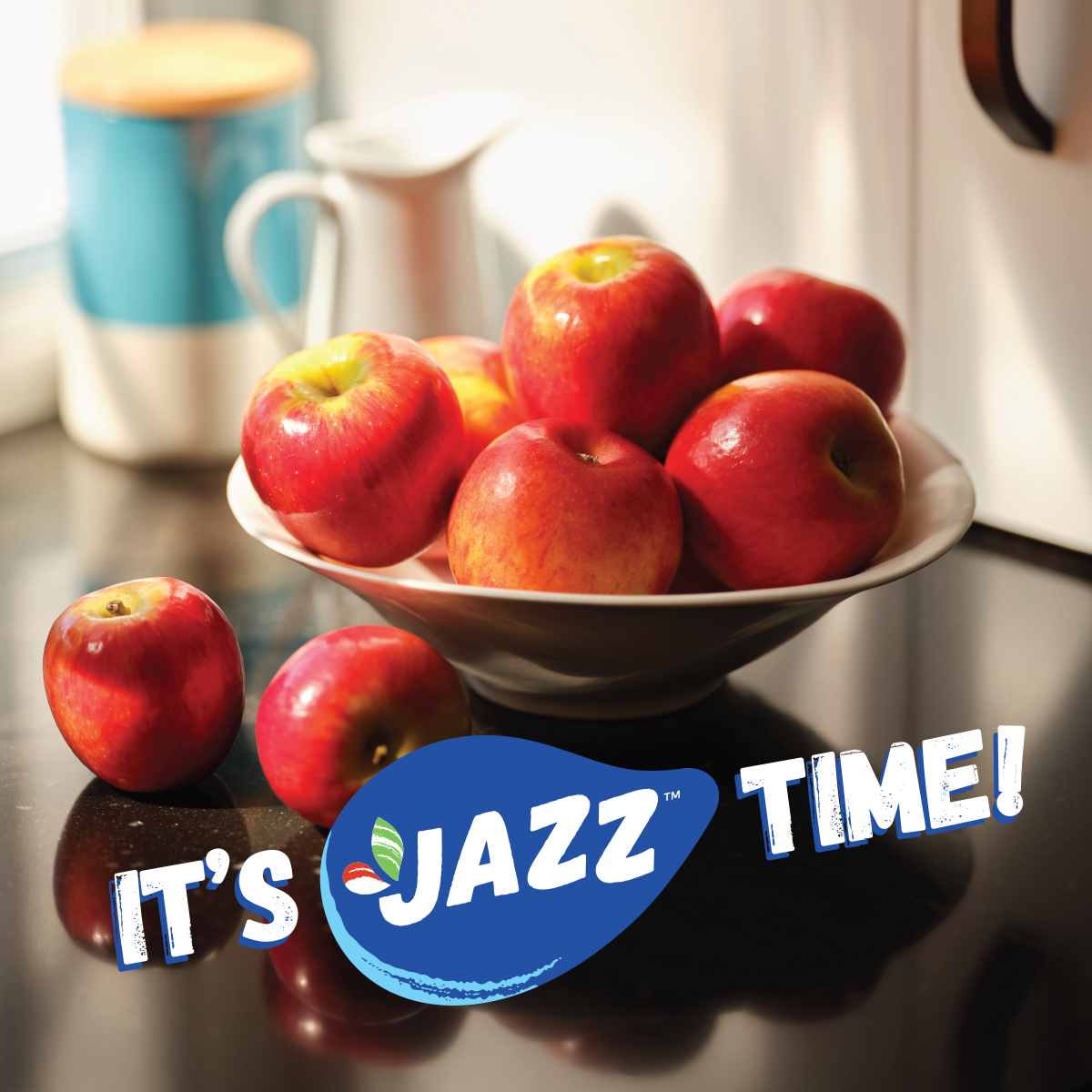 JazzAppleUK's tweet photo. Have you crunched your way through a tangy-sweet JAZZ apple today? Maybe it's time you headed to the fruit bowl!
.
.
.
.
#apples #fruit #fruitbowl #apple #snack #snacktime #snacks #healthysnack #isitjazztime #itsjazztime #jazztime #britishapples #britishfruit #britishgrown https://t.co/coMhRV8PxU