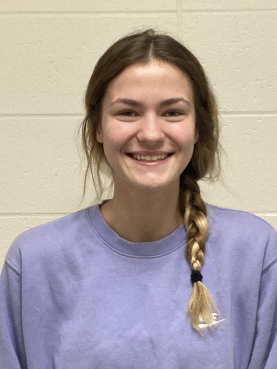 newhavensports's tweet photo. ☘️🏀Congrats to Brenna Langenberg for being named to the All-State basketball team!🏀☘️ https://t.co/h6yMh6qjou
