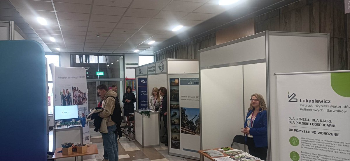 IMPIB_pl's tweet photo. #TargiPracy i Kariery – YOUR FUTURE 2023,  #PolitechnikaBydgoska
Wydarzenie kierowane do studentów bydgoskich uczelni, uczniów szkół branżowych oraz osób poszukujących pracy.
Można poznać oferty pracy, staży i praktyk jakie oferuje nasz Instytut.
Zapraszamy❗ https://t.co/U1ckoK8ZFd