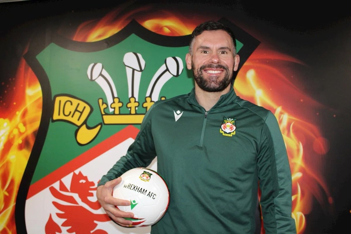 🚨| Ben Foster comes out of retirement to return to Wrexham. 🔴⚪️

(<a href="/Wrexham_AFC/">Wrexham AFC</a>) ✍️
