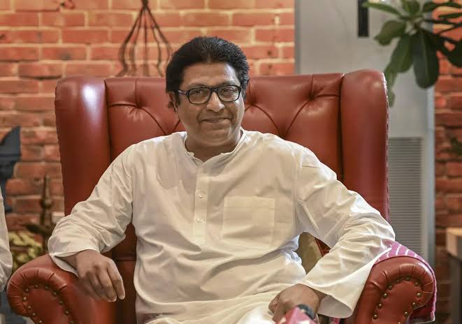 "अवैध मजारों को अगर नहीं तोड़ा गया तो मजार के बगल में हम बनाएंगे गणपति मंदिर।"

: राज ठाकरे