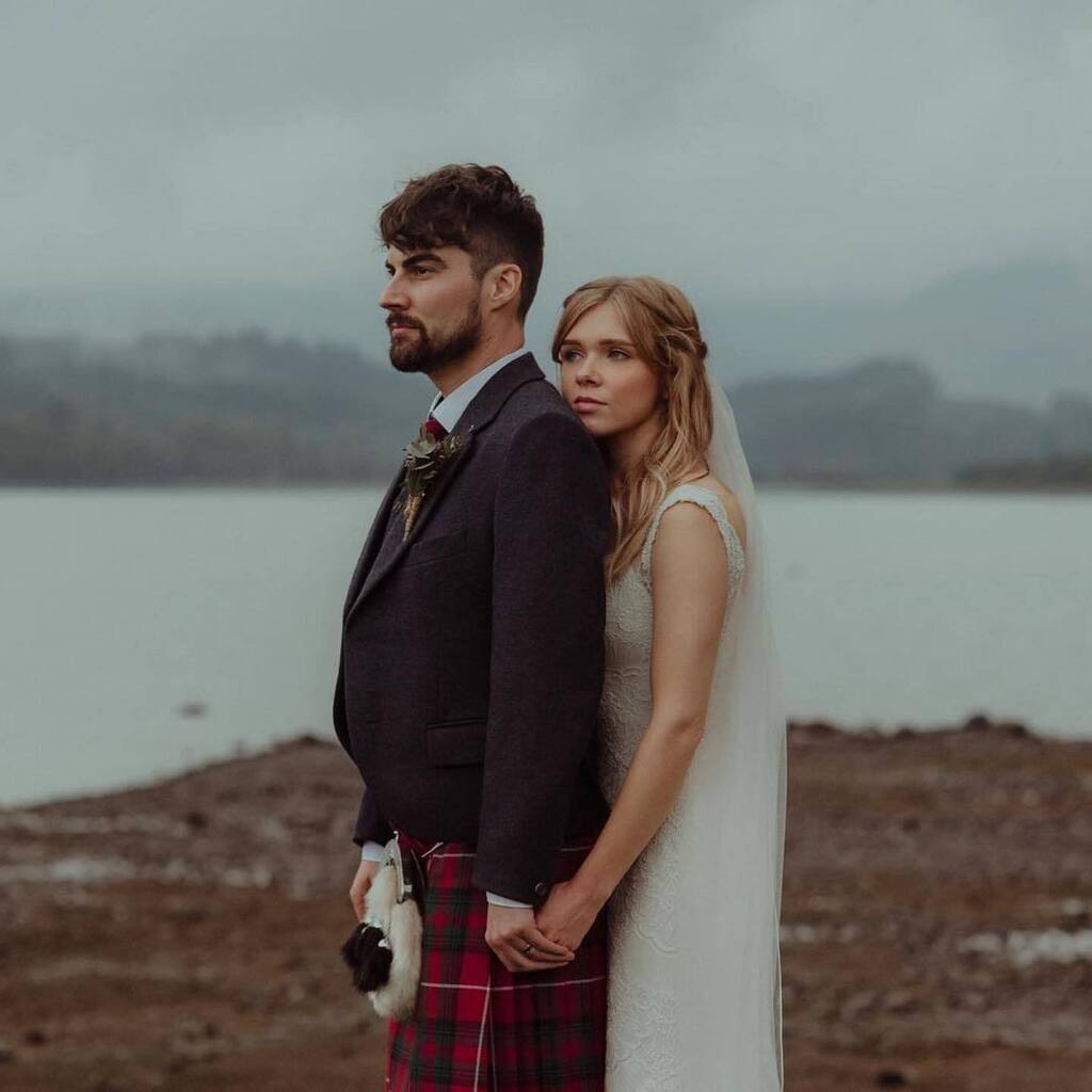 Elopement’s! 👰‍♀️🤵‍♀️🤵🤵

Check out our elopement package ⬇️ 

ift.tt/9bY4i5y

We can cater weddings from 2 to 100 people. 
.
.
.
.
.
.
.
.

#elopement #wedding #destinationwedding #elopementphotographer #weddinginspiration #bride #intimateweddi… instagr.am/p/CqIdwUKqerj/