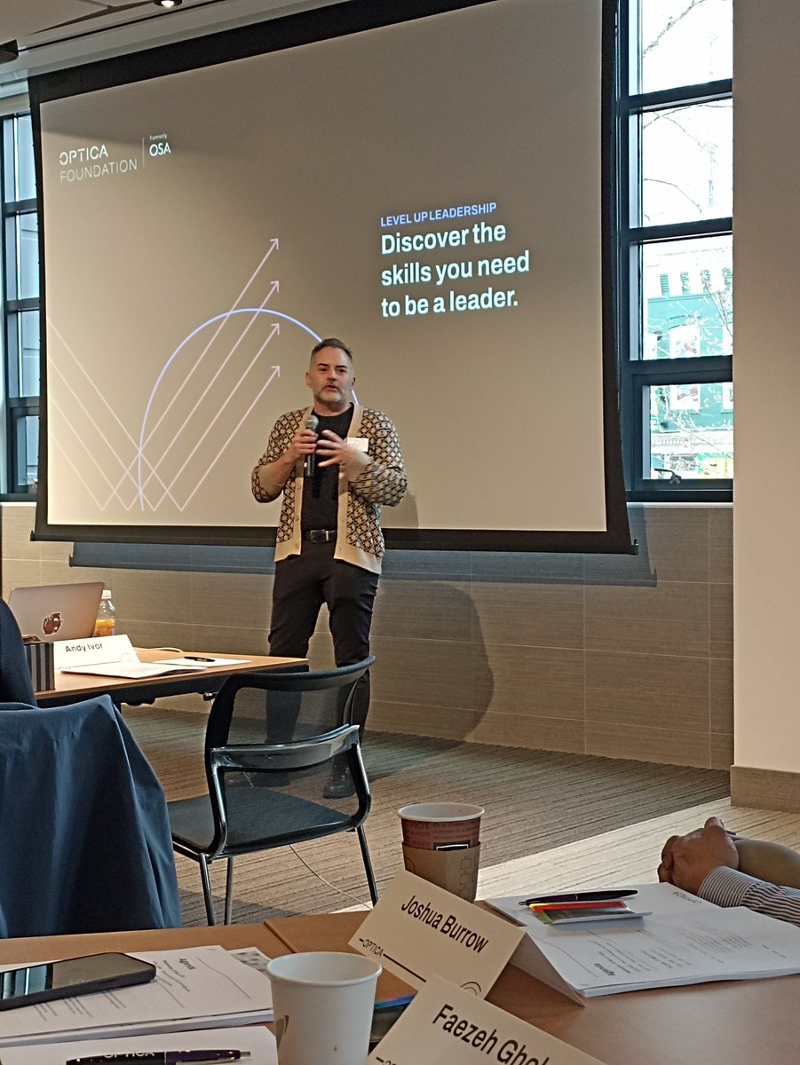 Chad Stark from #OpticaFoundation is kicking-off the level-up #leadership  workshop at @OpticaWorldwide headquarters in Washington DC!

Looking forward to 4 insightful days and many new connections!

#OpticaAmbassador #LeadershipDevelopment