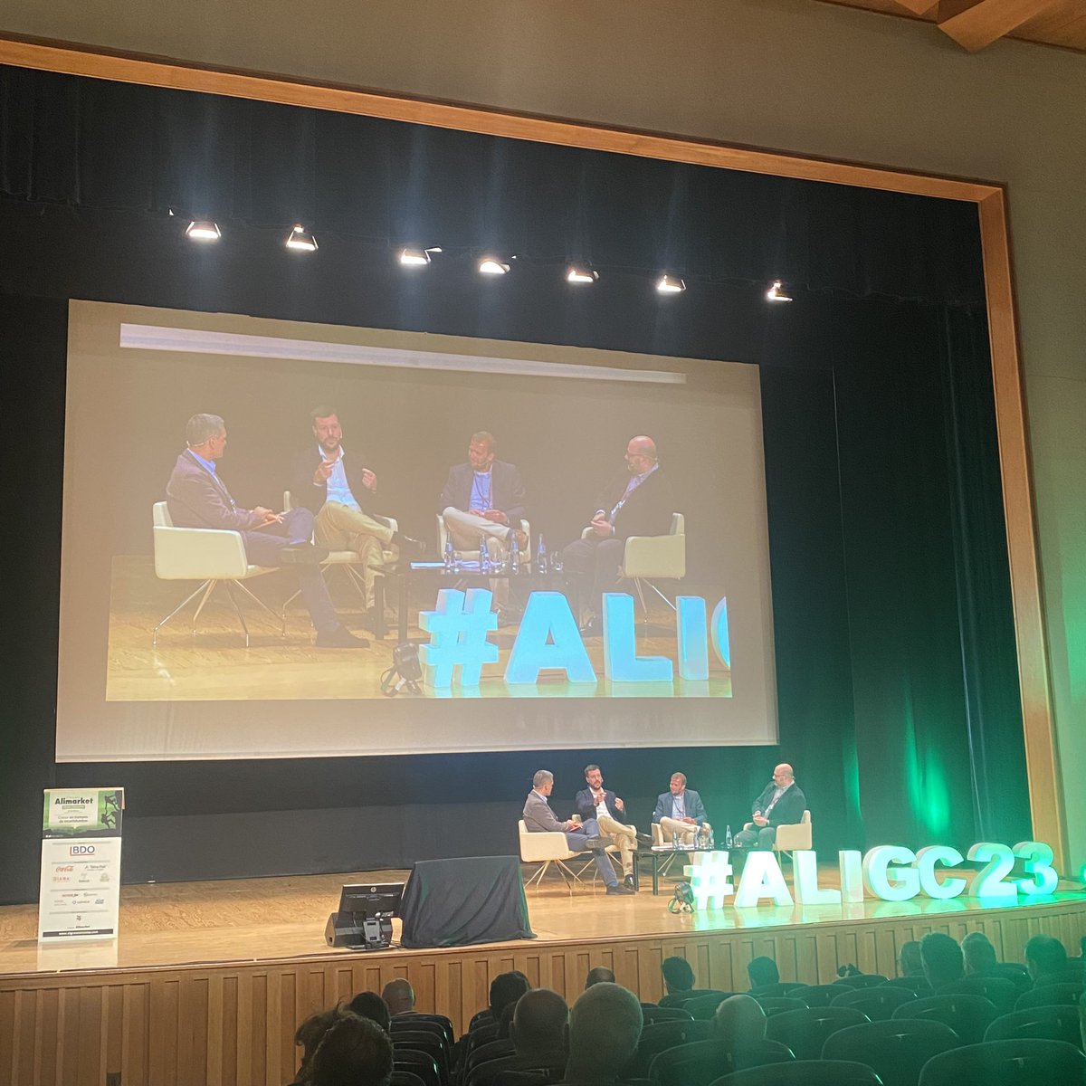 dani_visa's tweet photo. Aprendiendo sobre #retailmedia en #ALIGC23 #ecommerce #Publicidad https://t.co/g8EU8FWoRO