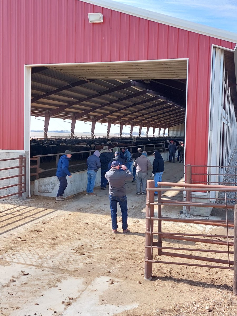 nutex_uruguay's tweet photo. FEEDLOT Tour 
USA 2023

WEST POINT
Diseño y construcción de equipamiento de manejo de estiércol.
Feedlot de 6.500 cabezas

PENDER
Feedlot de 18.000 cabezas - Steam Flaking - Sombra y Aspersores

WISNER
Feedlot 16.000 cabezas - Steam Flaking - Sombra y Aspersores

@TeknalOficial https://t.co/mSibCek2Vp