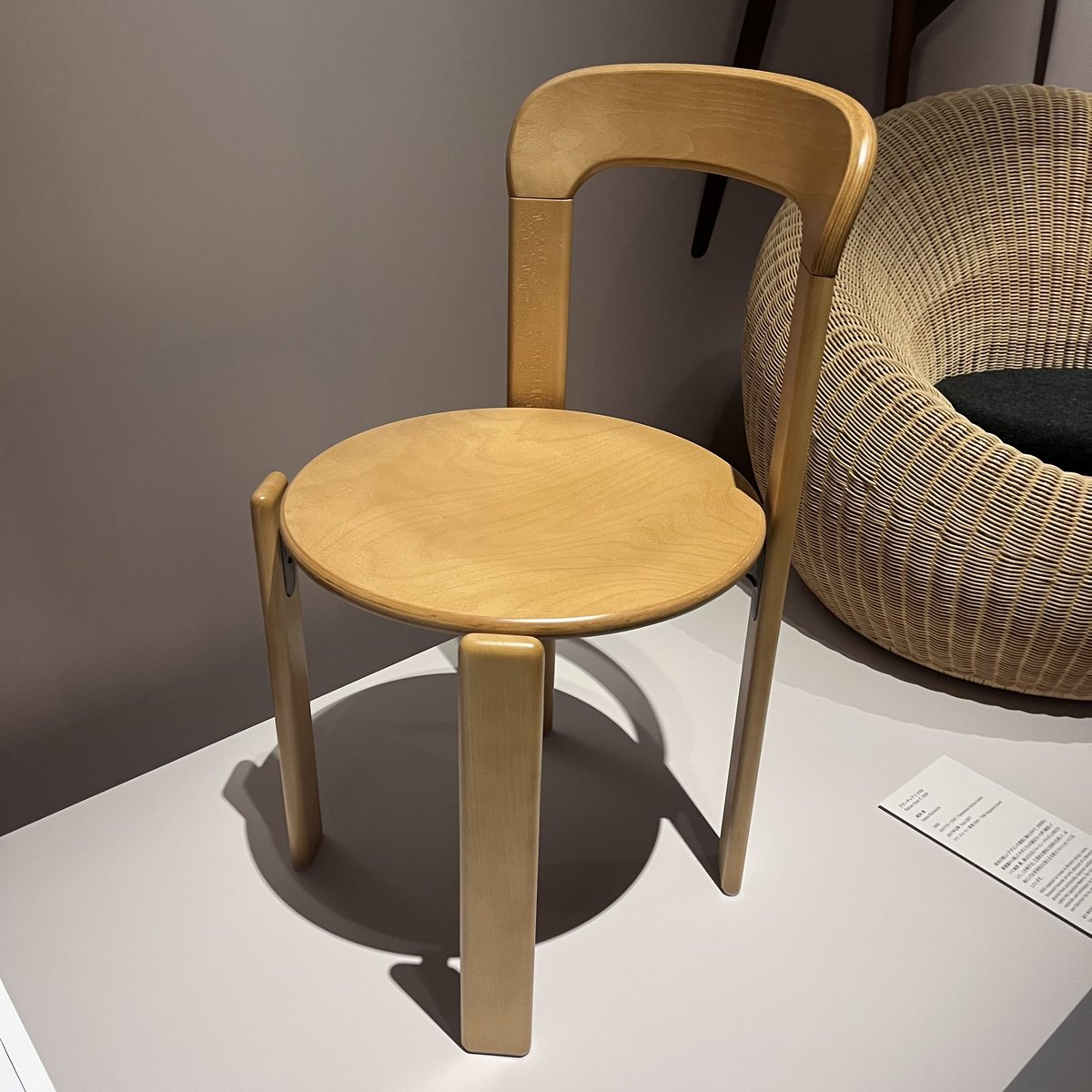 21_21 DESIGN SIGHTで開催中の「The Original」。

何がオリジナルが分からない時代に、オリジナルの素晴らしさを知り、嫉妬し、新たなオリジナルを生み出そうという想いに500%共感。

今販売されているものばかりなのも、ルンルンポイントです。