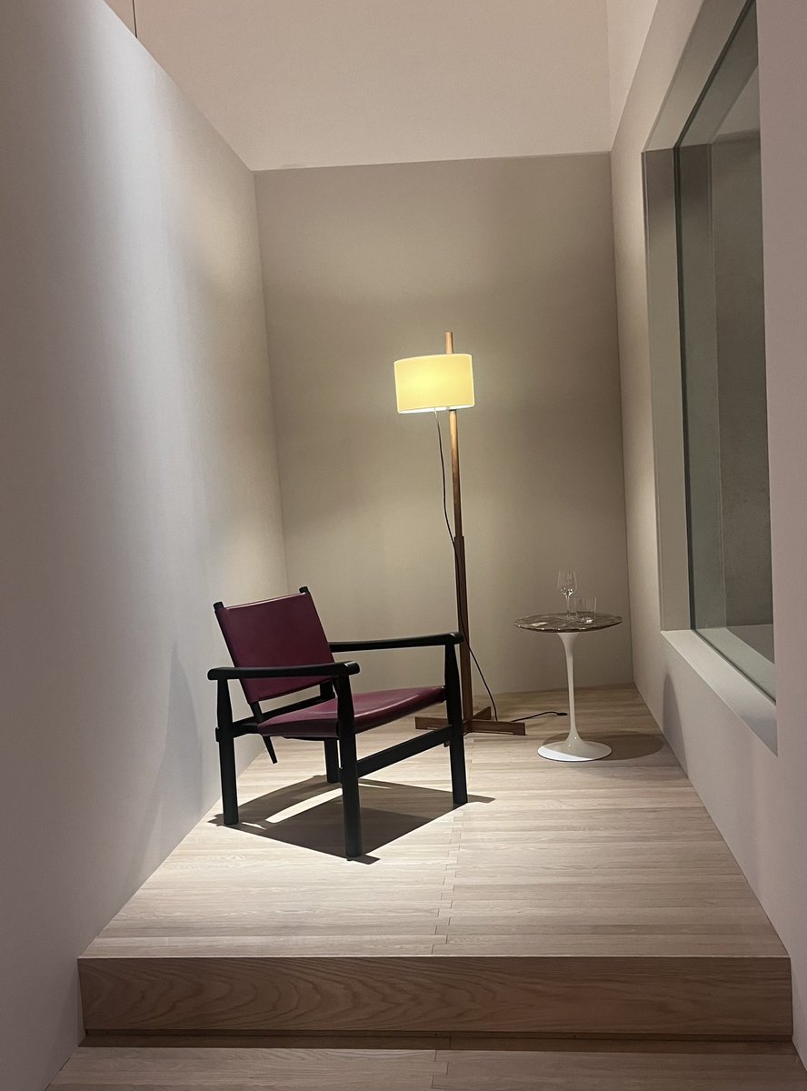 isupedia's tweet photo. 21_21 DESIGN SIGHTで開催中の「The Original」。

何がオリジナルが分からない時代に、オリジナルの素晴らしさを知り、嫉妬し、新たなオリジナルを生み出そうという想いに500%共感。

今販売されているものばかりなのも、ルンルンポイントです。 https://t.co/Ih0Isfb712
