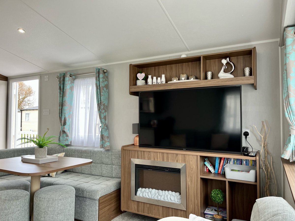 New listing:  This 3 bedroom 2020 @willerby  Seasons Mk2 is for sale at <a href="/Butlins/">Butlin's</a> Minehead, Somerset - enjoy the park facilities, proximity to beach and sun deck - find out more: bit.ly/3LJfTJG