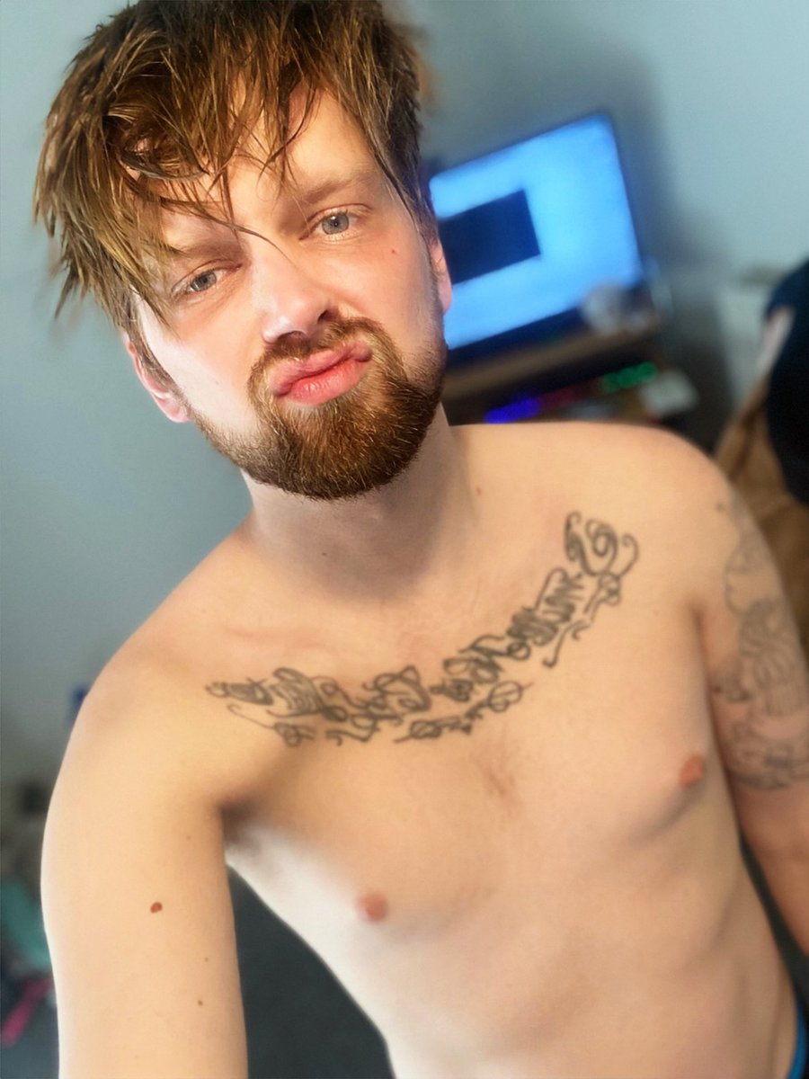 😏😏
