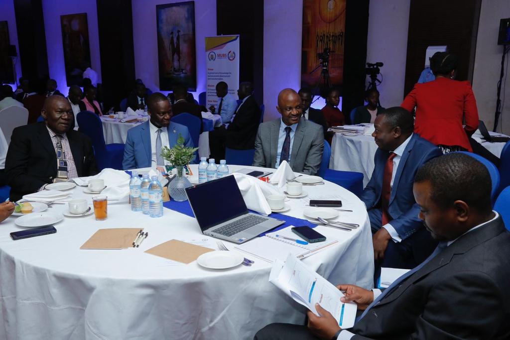 VickyVaroh's tweet photo. The report also provides
projections for the evoution of key public debt metrics in the medium term based on the country’s
long-term fiscal framework.
#UgDebtAndDevelopment
#UGDebt2023
@mofpedU @rggoobi @MatiaK5 @MoICT_Ug @MosesWatasa @azawedde @KambarageKakon3 @Dianpro15 https://t.co/dCg1x9gIdV