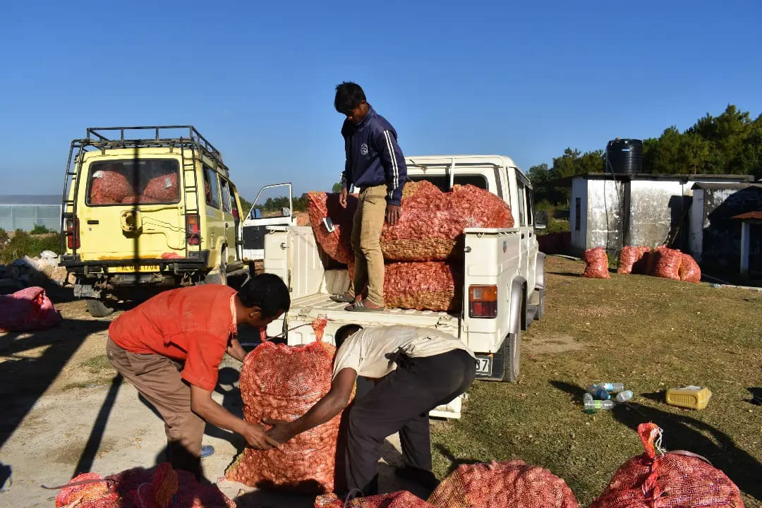 mbda_meghalaya's tweet photo. Marketing of agricultural produce and protecting farmers against price fluctuations are important priorities for the government of Meghalaya. Agri-marketing initiatives will be primarily implemented through the #MLAMP program, for which the GoM has budgeted 240 crore for 2023–24. https://t.co/LGI0m1I49I