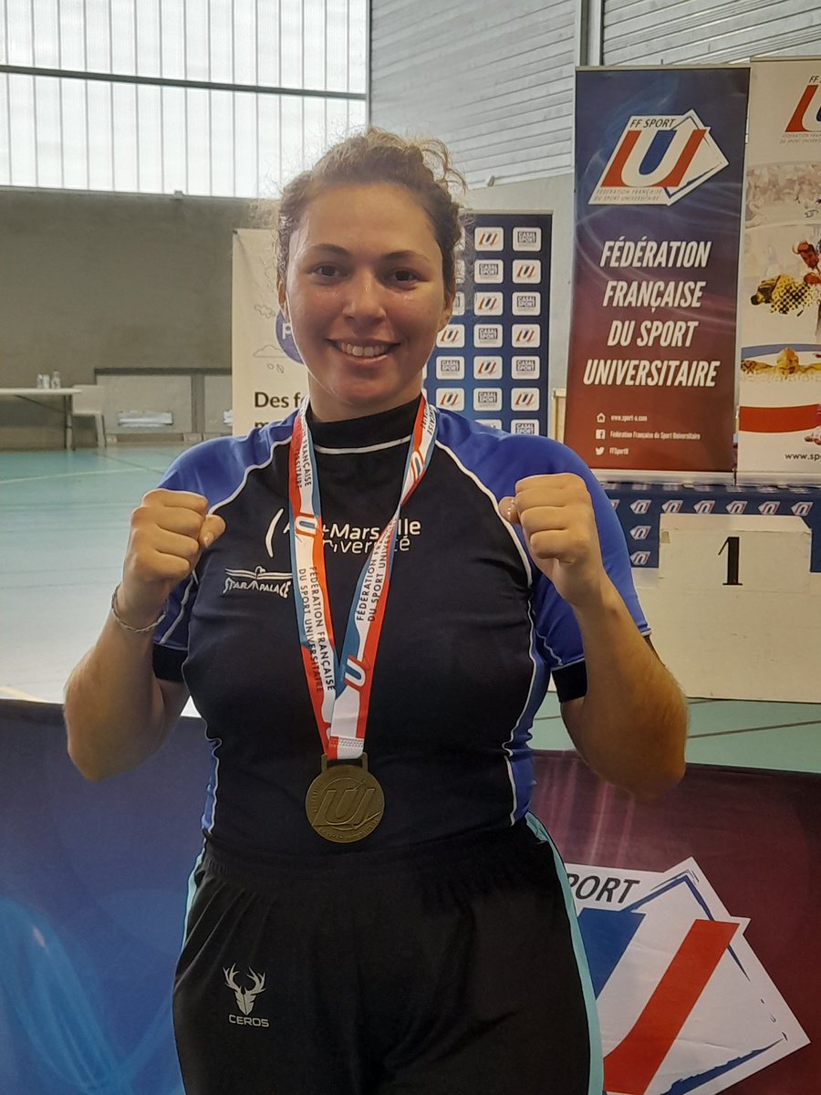as_amu_'s tweet photo. 📣🥊Deux médailles d'or pour l'AS AMU au CFU de savate boxe française ! AMU conserve le titre par équipe remporté en 2022 et Espenelle BERLIN est championne de France en individuel chez les +70kg après sa médaille d'or en kickboxing!
@FFSportU 
@giampi_sfo 
@sjibrayel https://t.co/7scjJtpuUd