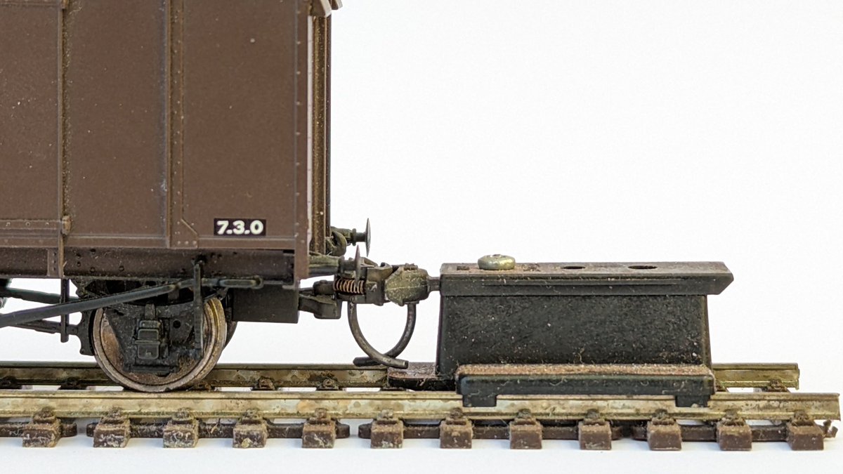 MattwicksBMR's tweet photo. A couple of new products on Made Me and eBay this weekend...
Bachmann Van with cranked coupling has now been fixed with a new right height NEM pocket. 

Price range £4-8

Available in 4x and 16x

https://t.co/tDYctrxqKG

#Vectis3DModel #3DPrint #NEM #RightHeight #Bachmann #Van https://t.co/w4AypTpbt4
