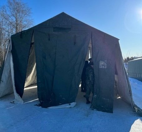 PanssariPR's tweet photo. 1. Panssarihuoltokomppanian #1pshk raskasajoneuvoasentajakurssilla #varusmiehet harjoittelivat ajoneuvojen huoltoja ja tarkastuksia sekä kunnossapitopaikan perustamista. Kurssilla opitaan autojen kunnossapitoa niin maastossa kuin halliolosuhteissakin.
#parhp #pspr #maavoimat https://t.co/2Aj9wjOqAs