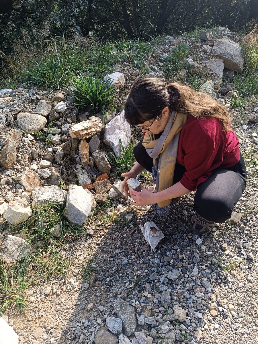 ArpaUea_ICAC's tweet photo. Avui, la #UEA s’ha traslladat als Pirineus orientals per prospectar pedreres de #marbre i augmentar la col·lecció de referència #LEMLA
@ICAC_cat #marmor #arqueometria #arqueologia #pedrera #quarry https://t.co/TMPvDIjvZp