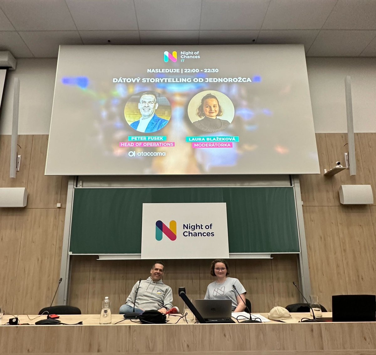 ataccama's tweet image. We truly enjoyed attending Bratislava's IT event, #NightofChances, where our Head of Operations Peter Fusek spoke about #datastorytelling. 🇸🇰 Peter's talk also focused on #datademocratization & the revolution in #datainclusivity. 🤝