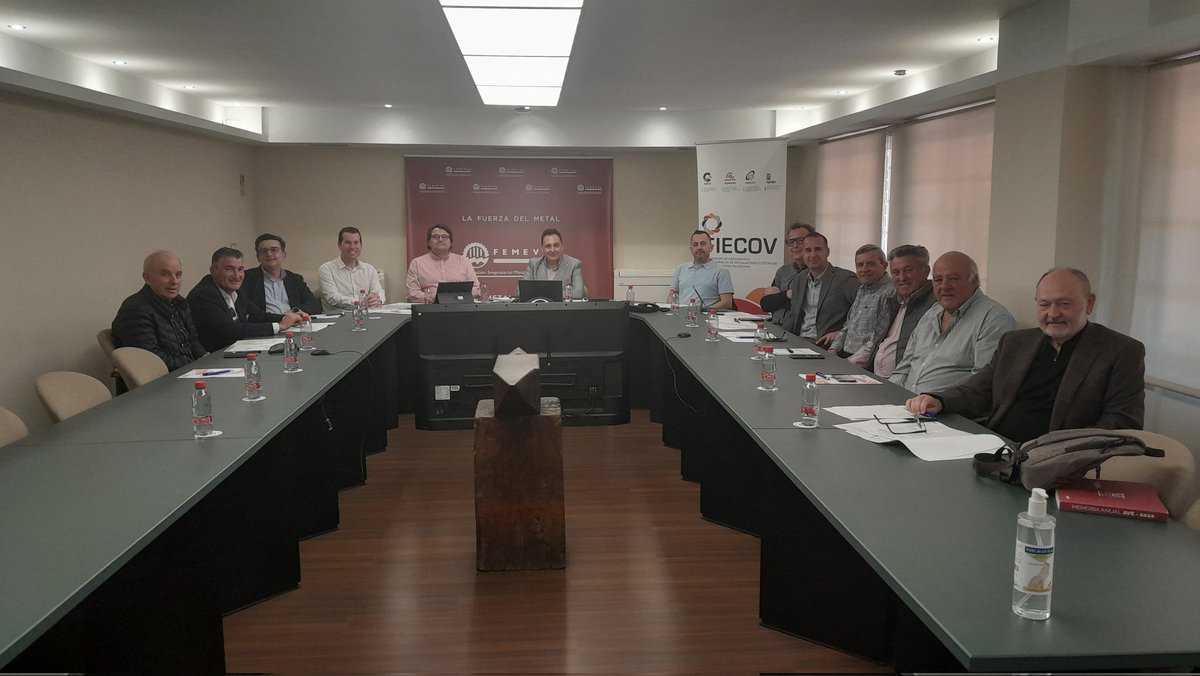Defendemos los intereses de las empresas instaladoras eléctricas y telecomunicaciones de la Comunitat Valenciana.
¡Juntos somos mas fuertes!
<a href="/ASELECfemeval/">ASELEC</a> <a href="/aiecscomunica/">aiecscomunica</a>  <a href="/ApemeAlicante/">Apeme</a> #pymev