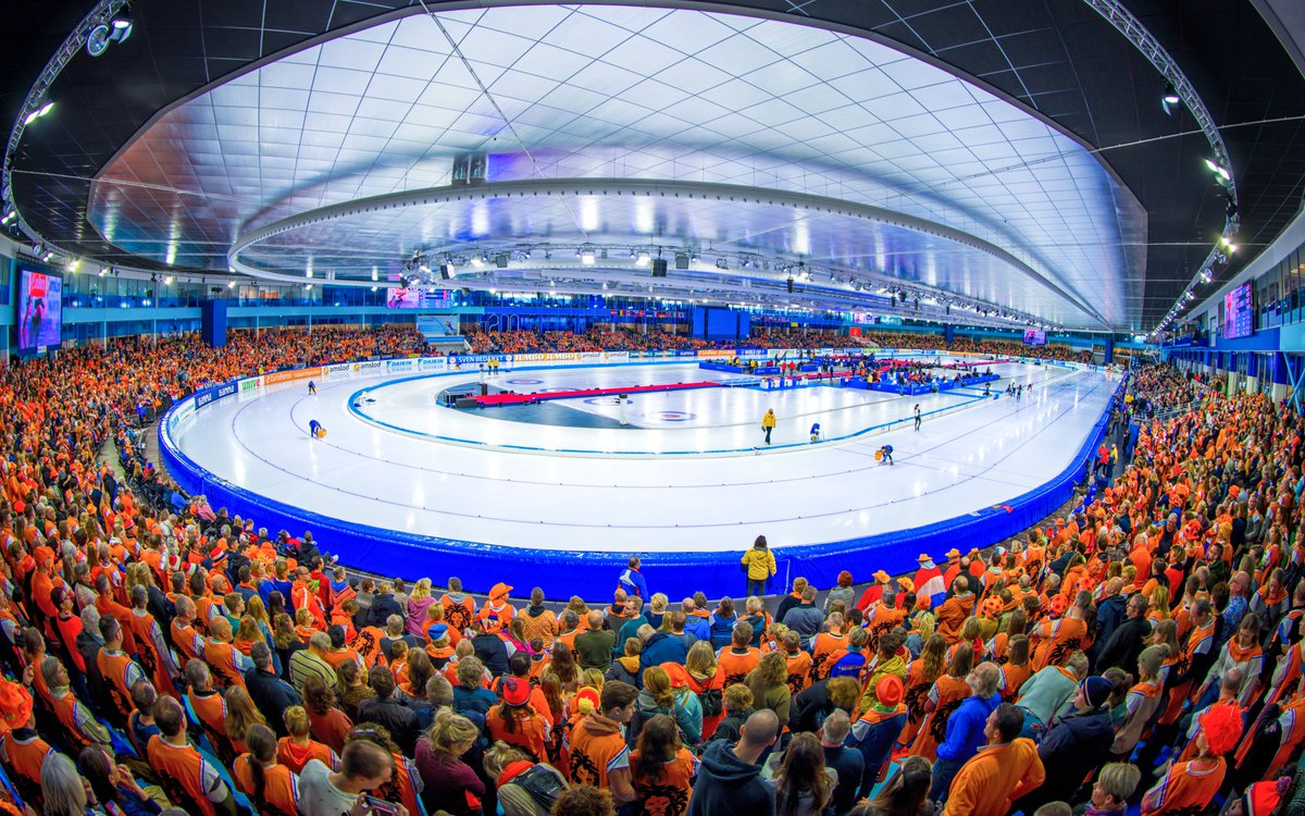 KNSB's tweet image. “Het zou een enorme klap voor het schaatsen zijn als Thialf,  vanwege de energiekosten zijn deuren moet sluiten. Wij steunen daarom het pleidooi van Friesland om Thialf, en daarmee de schaatssport, niet in de kou te laten staan. ”
⬇ knsb.nl/nieuws/knsb-va…
