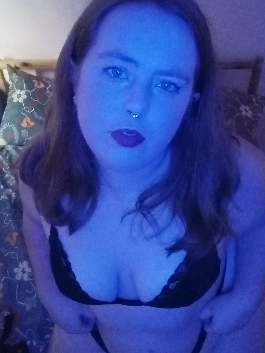 NaughtyKeira's tweet photo. Can I help you?
https://t.co/7MLUt4u9Ro
#onlyfans #onlyfansFree #onlyfansfree #onlyfansbbw #onlyfansuk #onlyfanskink #kink #bdsm #selling_content #spicycontent https://t.co/fOZwNPb1Br