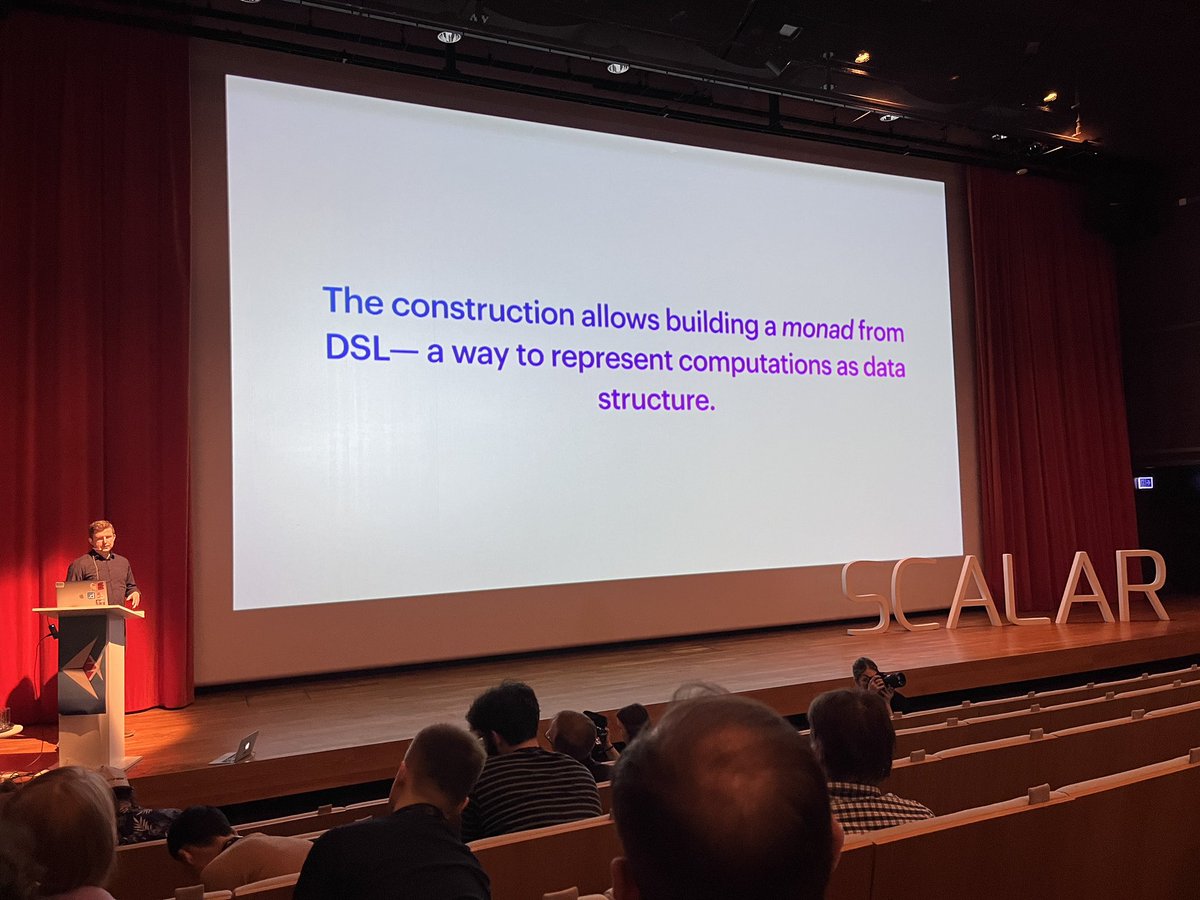 Efficient and robust data pipelines with Free Monad? Yes, please 😄 <a href="/Zuchos/">Lukasz  Zuchowski</a> talking about #AI at #scalarconf 

#scala #programming
