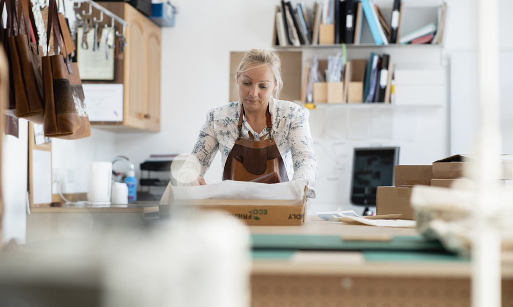 NEWS | ISB Global – circular economy integral to EU’s net zero goals

The founder and CEO of ISB Global says that for the EU to achieve the European Green Deal’s target of net zero by 2050, businesses must better support the circular economy.

circularonline.co.uk/news/isb-globa…