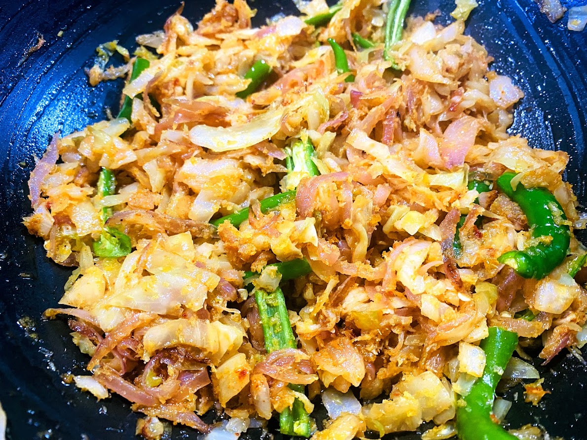 baddelaskitchen's tweet photo. You can watch the complete recipe on YouTube : https://t.co/Up9X7E5vjo
For Written Recipe : https://t.co/oy9iEJ44WT
#baddelaskitchen #cabbagefry #15minuterecipe #quickandeasy #sidedishrecipe #easyrecipe #healthyrecipe #vegetarianrecipes #glutenfree #lowcalorie https://t.co/Ywymlu1cYY