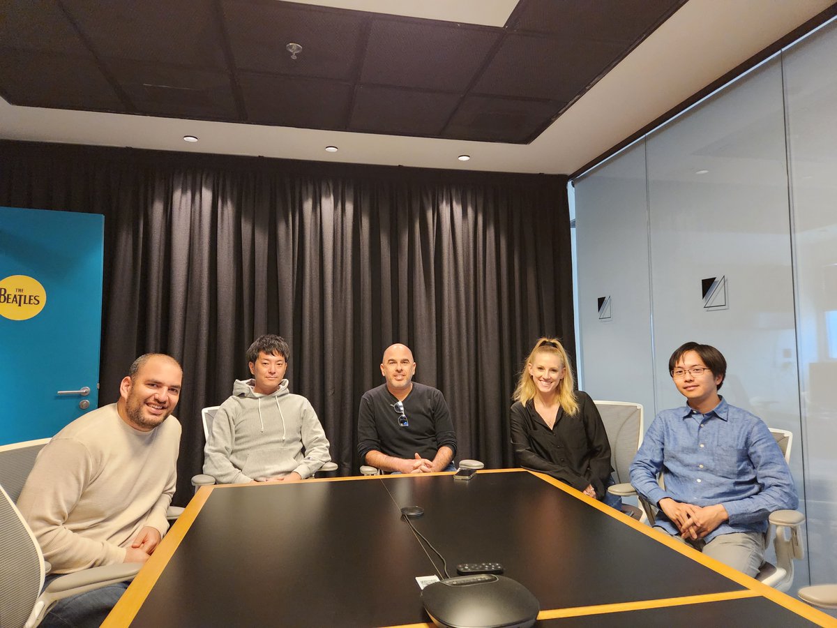 Chainlane_io's tweet photo. So awesome having Yusuke Kitamura and Ryusuke Suzuki from DENSO WAVE EUROPE visit us all the way from Japan!
It was wonderful to meet, learn, chat, and plan our next steps together.
Hoping to see you again soon 🙂
#chainlane #partnership #denso https://t.co/orfdwS9sy6