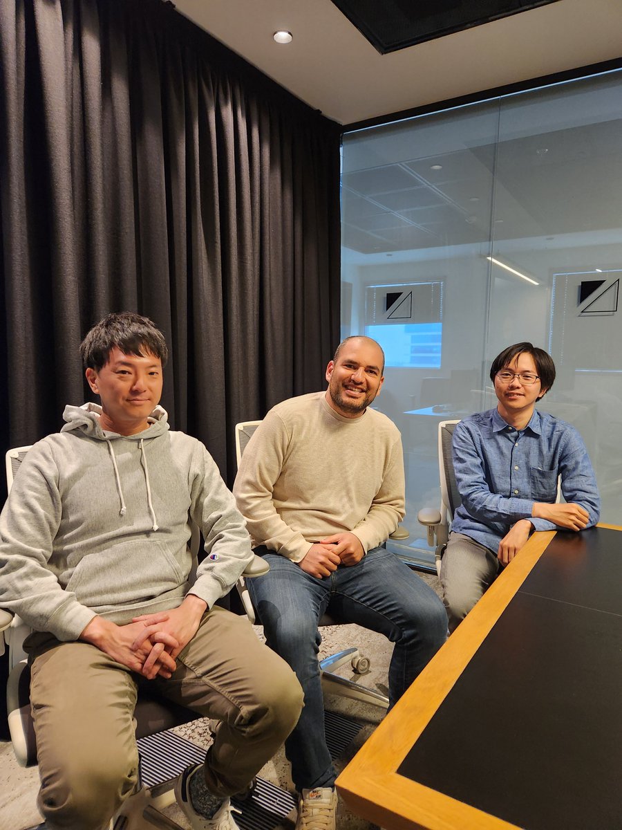 Chainlane_io's tweet photo. So awesome having Yusuke Kitamura and Ryusuke Suzuki from DENSO WAVE EUROPE visit us all the way from Japan!
It was wonderful to meet, learn, chat, and plan our next steps together.
Hoping to see you again soon 🙂
#chainlane #partnership #denso https://t.co/orfdwS9sy6