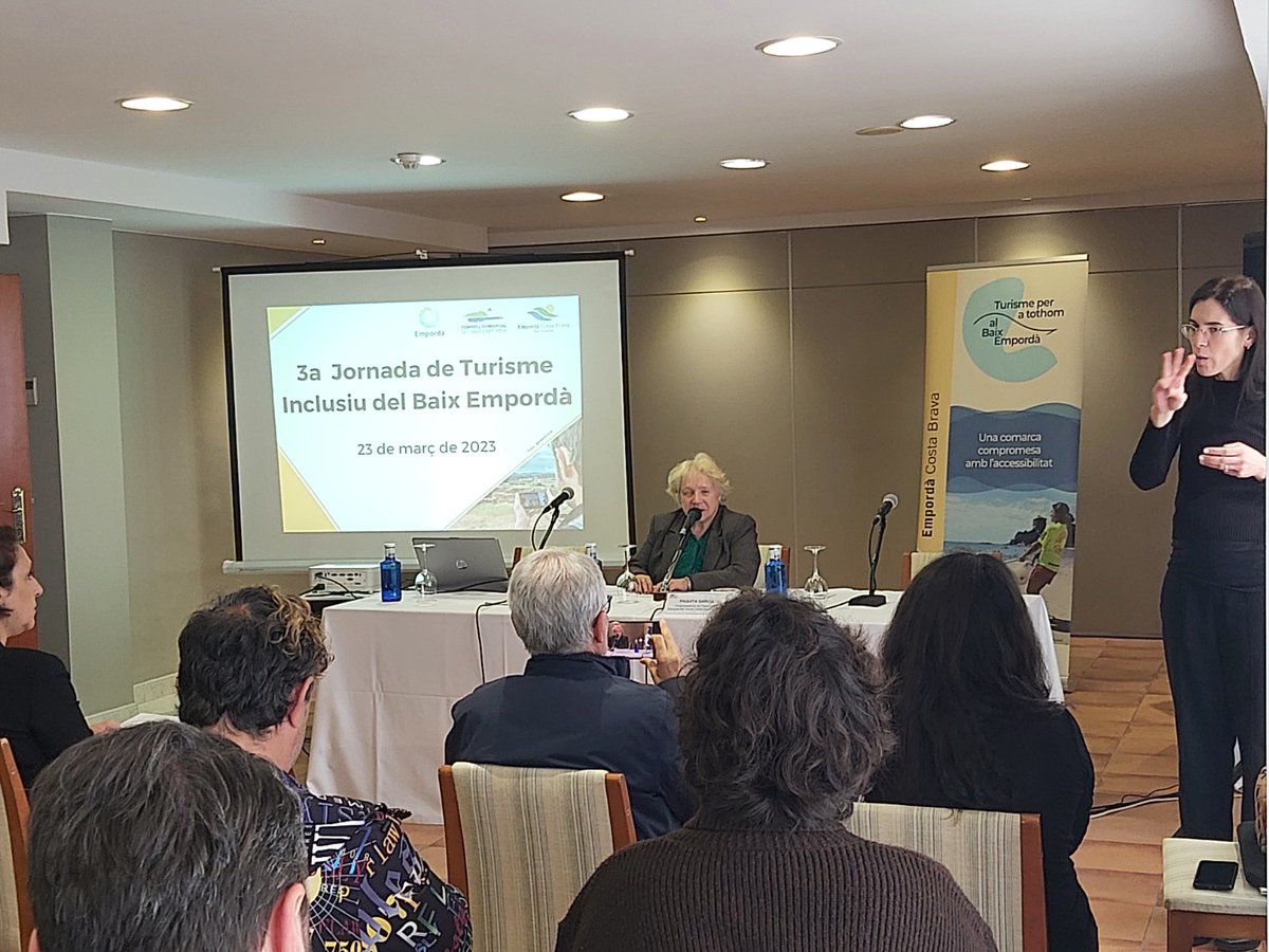 baixemporda_tur's tweet photo. Celebrem la 3a Jornada de Turisme Inclusiu del Baix Emporda! 👏👏
Aprofundim en la discapacitat visual 👁 i cognitiva 🧠.
@catexperience
@costabrava @Ilunionhotels #visitemporda #josocemporda #BEinclusiu #somtots #turismeinclusiu #turismeaccessible #turismeperatothom https://t.co/M3jVwAyEEt