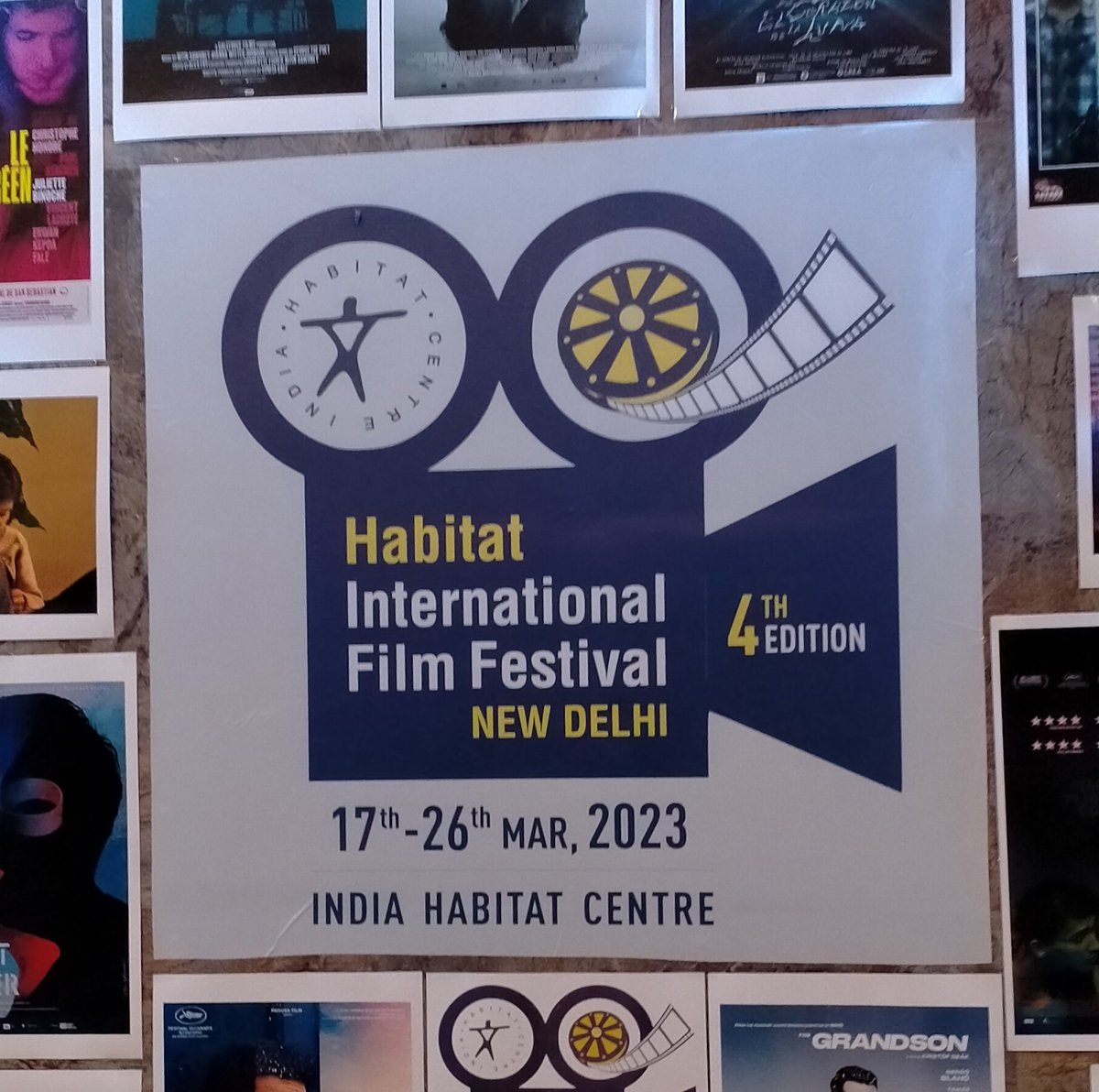 Embaveindia_ve's tweet photo. La Embajada de la República Bolivariana de Venezuela en India, exhibe la película "Que buena broma Bromelia", dirigida por Efterpi Charalambidis en la 4ta Edición del prestigioso Habitat International Films Festival, en Nueva Delhi. #VenezuelaFilms
#DiplomaciaBolivarianadePaz https://t.co/kma56ATxRG
