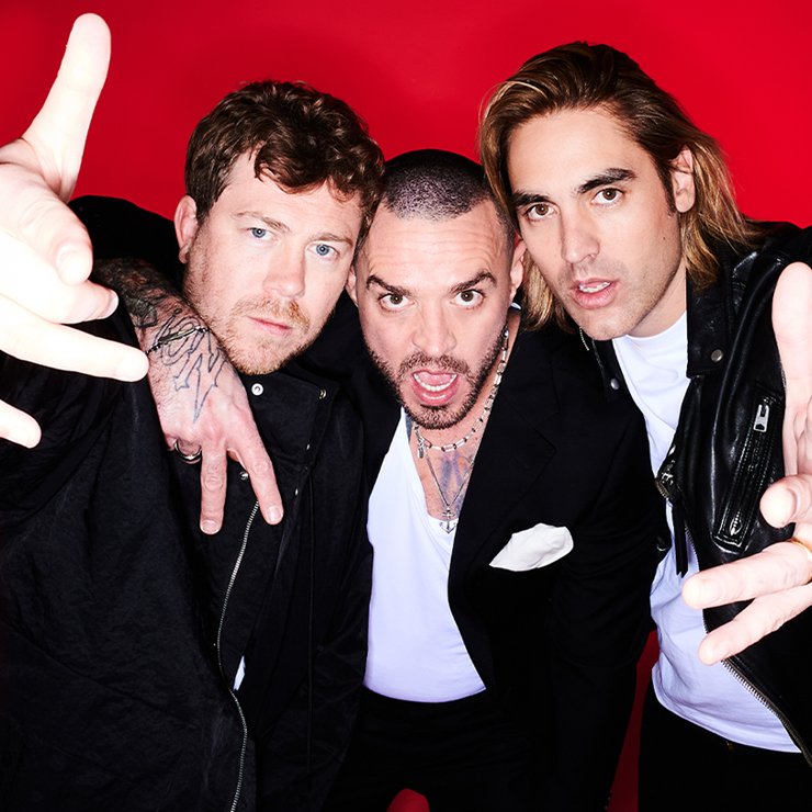 #Busted20 🥰 so glad there back but shame can't see them on tour 😥