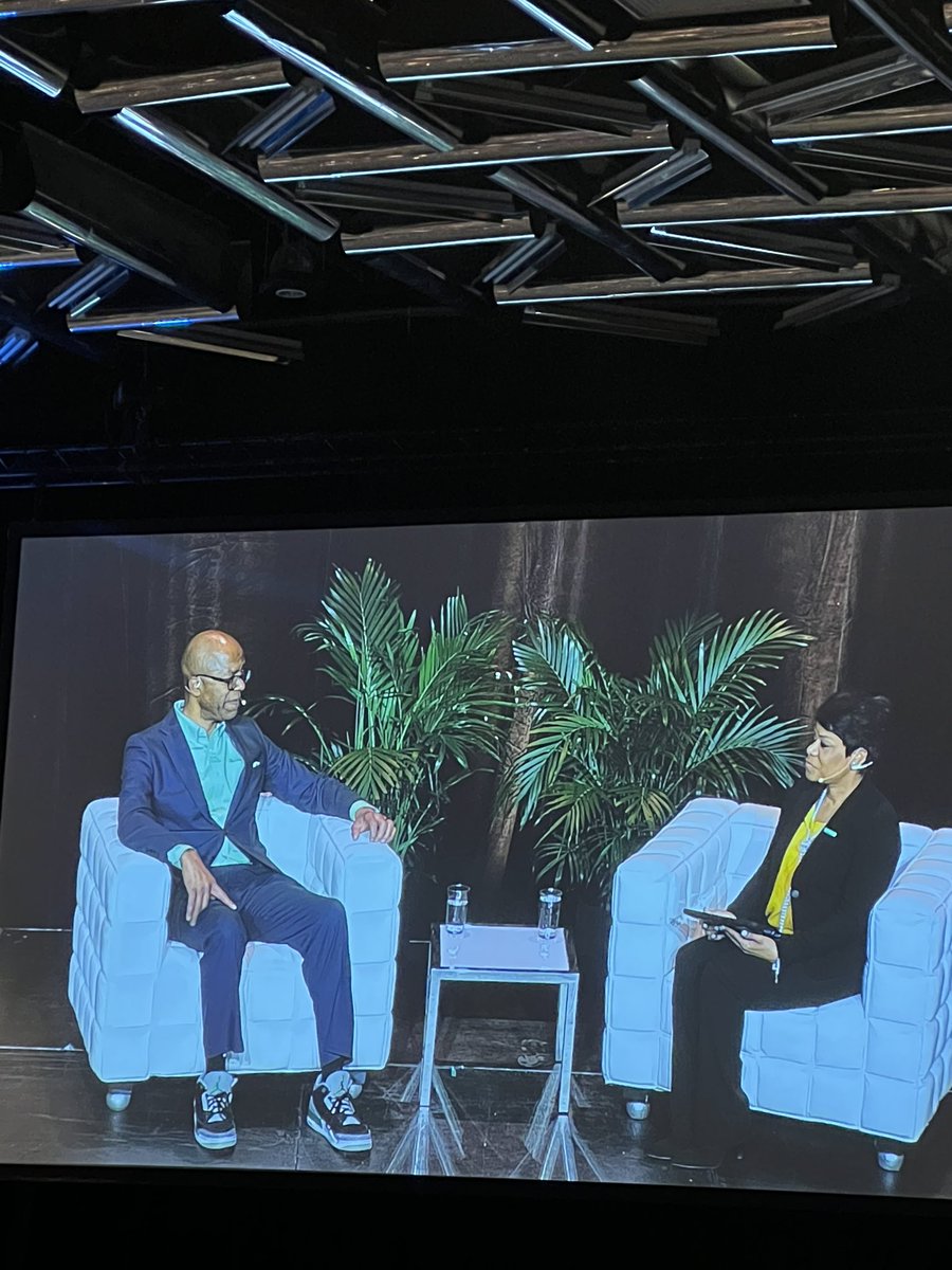 c_mcdaniel1999's tweet photo. Wonderful opening plenary at #hapc 
“Peace is inevitable…we just have to figure how to experience it while we’re alive” @gregbellspeaks 🔥🤯 https://t.co/IJ9VQJsfoM