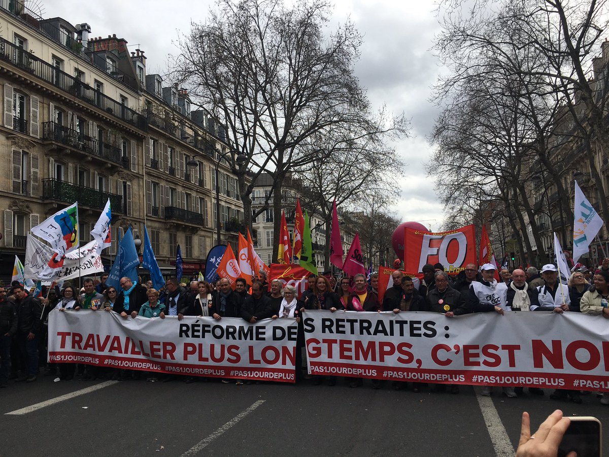 LaurentBerger44's tweet photo. Face à la surdité du gouvernement, le mécontentement des travailleurs est fort et s’exprime encore aujourd’hui. Pour la 9eme fois :  retirez la reforme! #ReformedesRetraites https://t.co/azn4Xd9akF