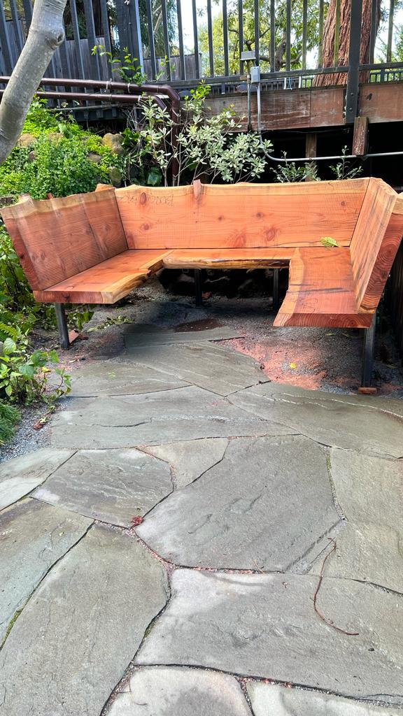 HomescapeNow's tweet photo. @HomescapeNow making an obstacle course for a Chinatown preschool with logs salvaged and milled from @ArboristNow  and @ArborUpcycle.

#milling #sanfrancisco #landscaping https://t.co/LL0YgABb6V