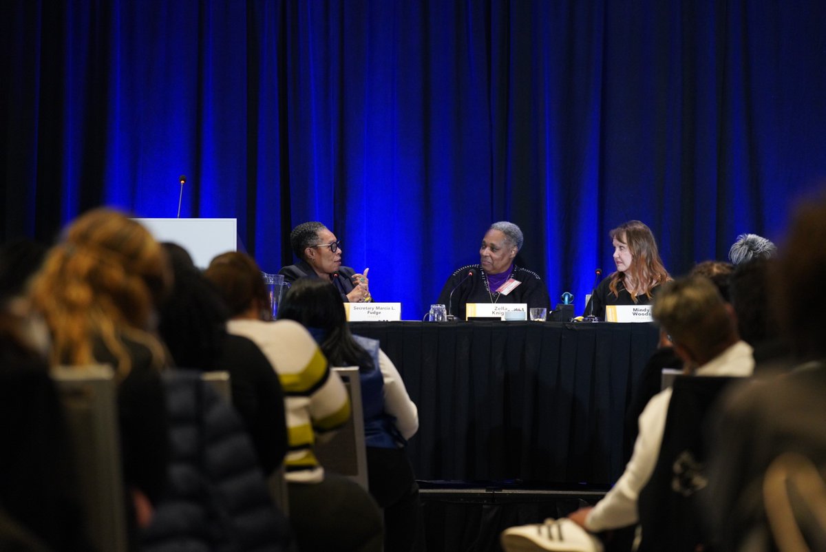 SecFudge's tweet photo. It was my pleasure to join dynamic @NLIHC tenant leaders for a robust conversation about working together to realize HUD’s mission to create quality, sustainable, and affordable homes.

Tenant leaders deserve a seat at the table and for their voices to be heard. #NLIHCForum23 https://t.co/ZgsHtDdcQr