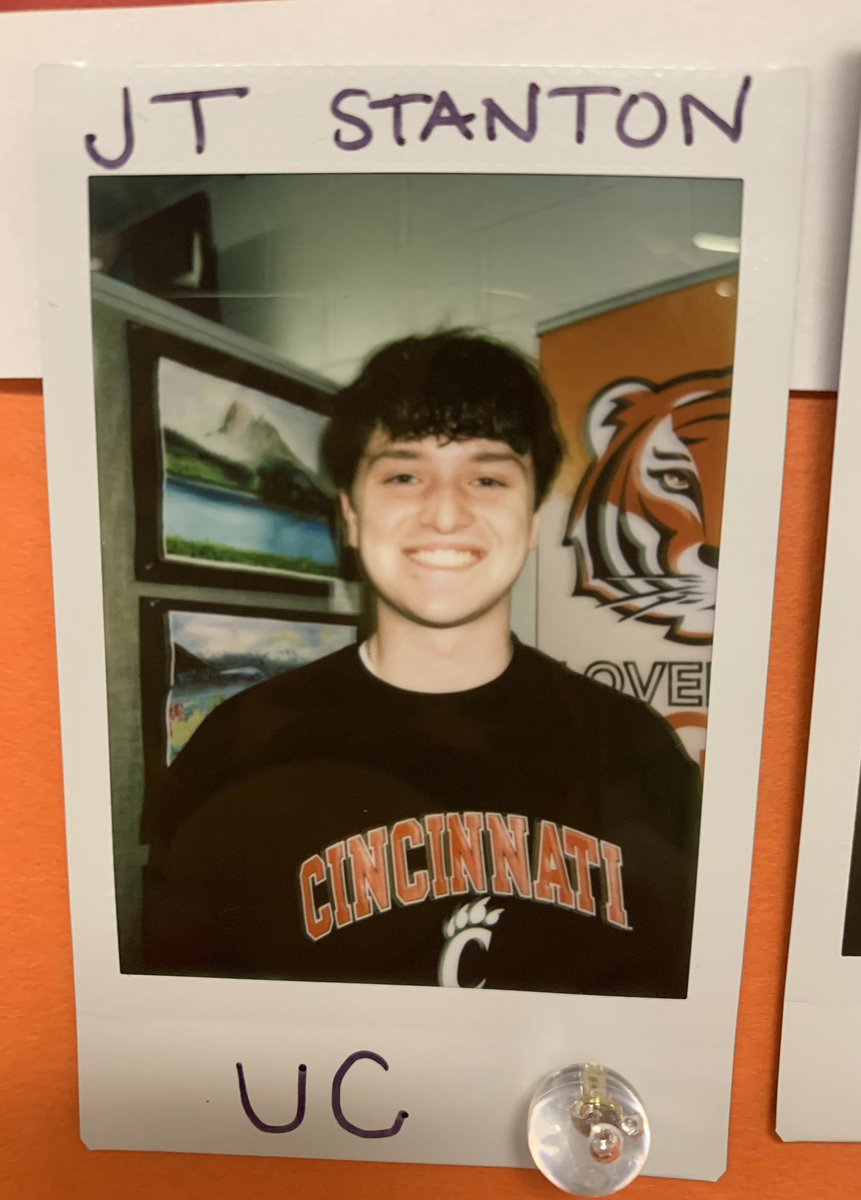 LovelandCounsel's tweet photo. Senior JT Stanton plans to attend the University of Cincinnati next year and study Sports Administration 🎉👏🎉👏 https://t.co/njOym2d3vy