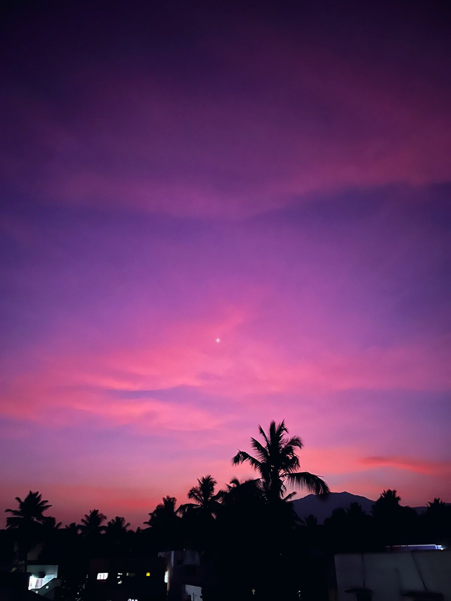 apsonthego's tweet image. Chasing sunsets! ❤️